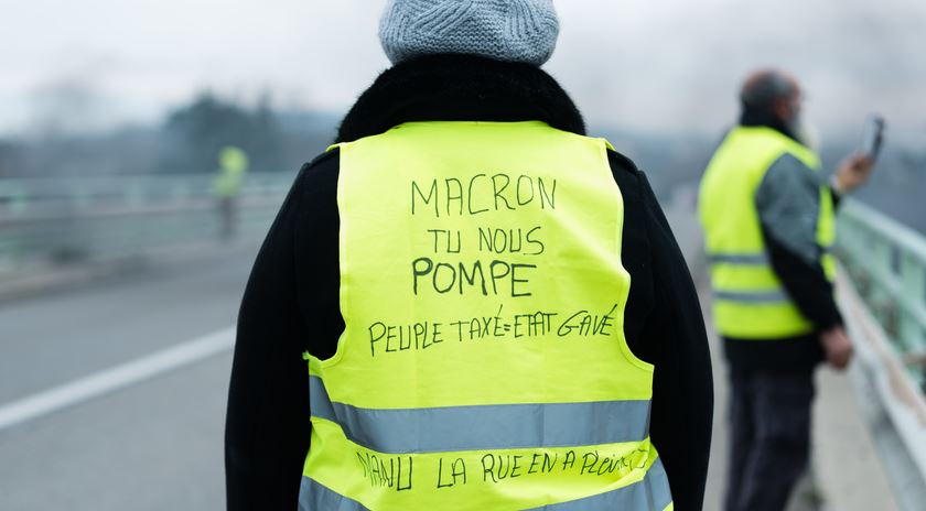 Edito Decembre 2018 : Gilets jaunes Macron